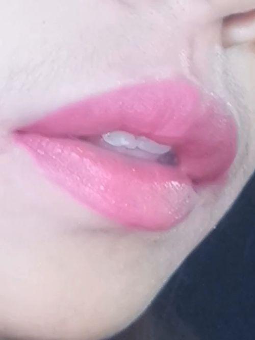 吃瓜视频口红怎么做出来,简单易学的DIY教程